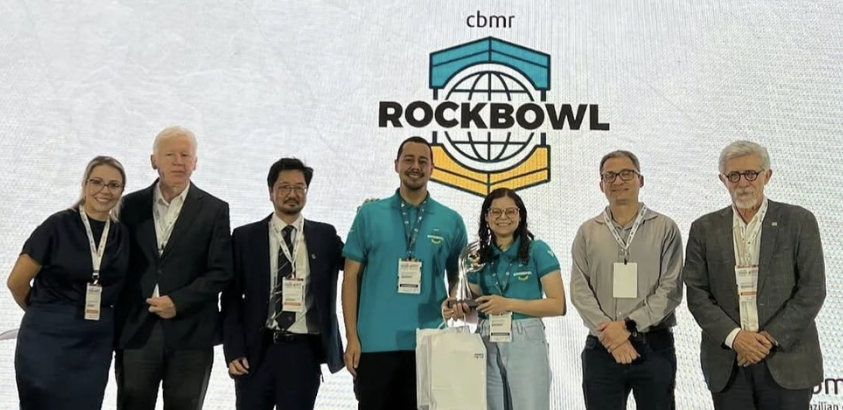 Equipe da UFOP vencedora do RockBowl 2026