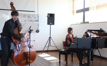 Concerto de contrabaixo e piano, com Daniel Figueiredo e Islei Correa, realizado no mês passado em mais uma edição do Ufop Convida Concerto de contrabaixo e piano, com Daniel Figueiredo e Islei Correa, realizado no mês passado em mais uma edição do Ufop Convida